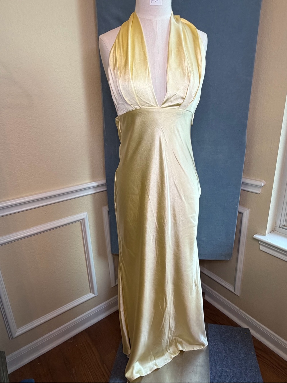 Saints & Secrets NWT Elegant Satin Halter Gown in Pale Gold Yellow